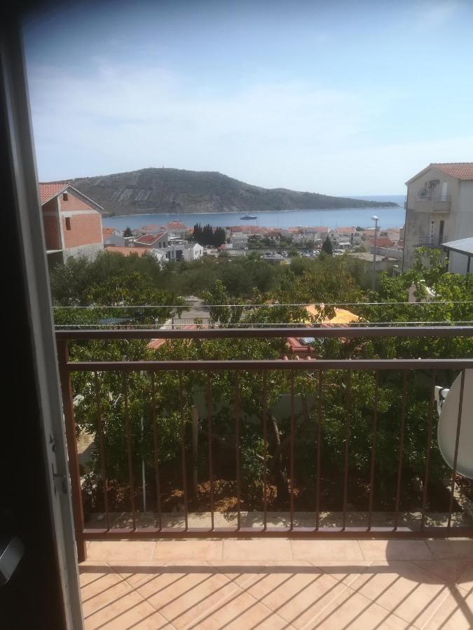 Apartmani Huljev Primošten Esterno foto