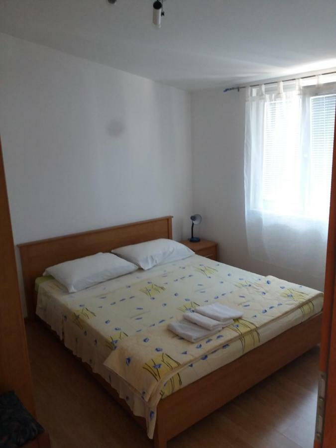 Apartmani Huljev Primošten Esterno foto