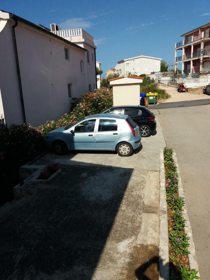 Apartmani Huljev Primošten Esterno foto