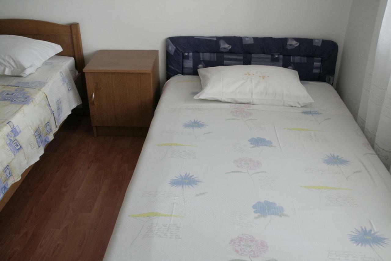 Apartmani Huljev Primošten Esterno foto