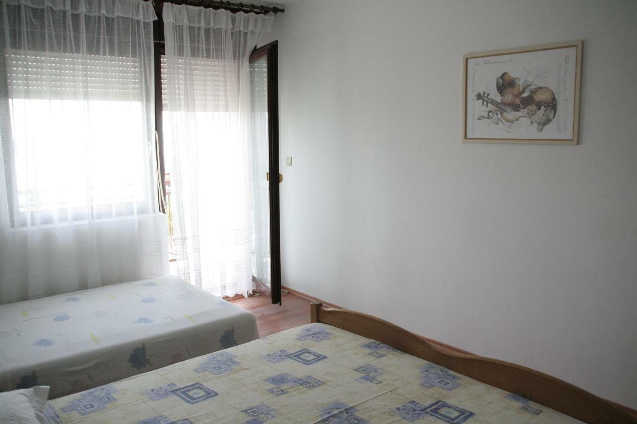 Apartmani Huljev Primošten Esterno foto