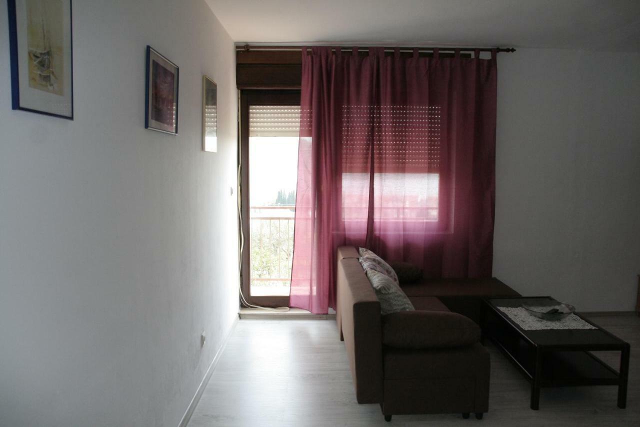 Apartmani Huljev Primošten Esterno foto