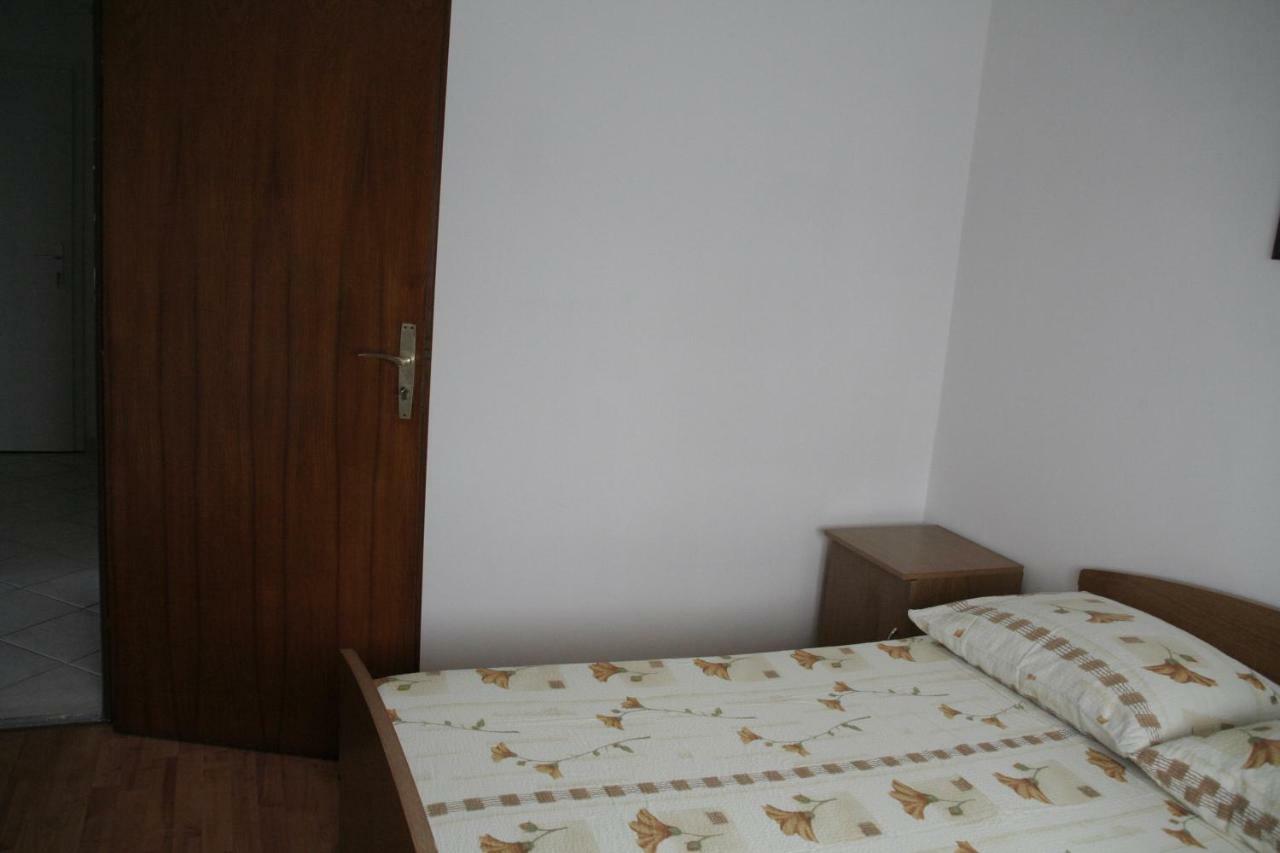 Apartmani Huljev Primošten Esterno foto